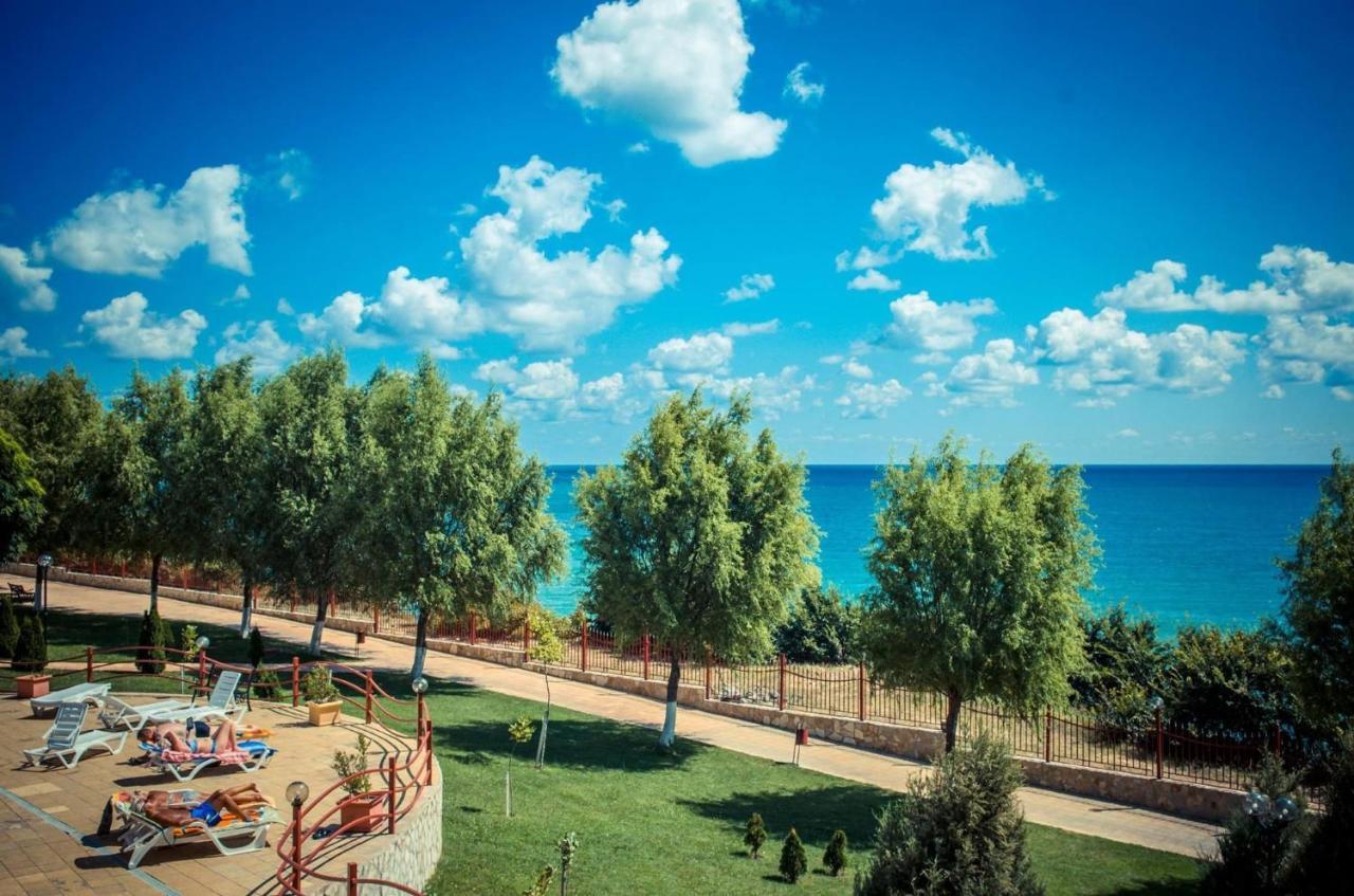 Sea View Panoramic Apartments, Fort Noks Crown Club Sveti Vlas Exterior photo